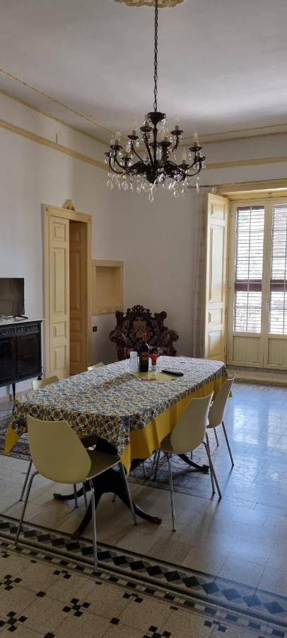 Casolare Del Toscano Country Rooms 칼타기론 외부 사진